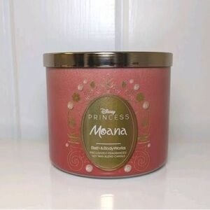 Disney Princess Moana Candle - Pink and Gold